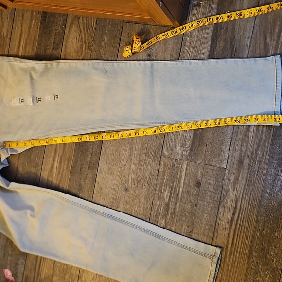 Forever 21 Blue Skinny Jeans with Distressed Details - Picture 6 of 9